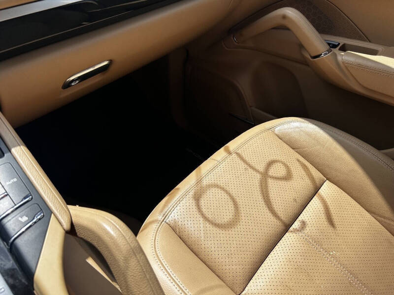 2013 Porsche Cayenne