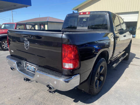 2018 RAM 1500 SLT