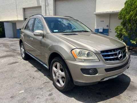 2008 Mercedes-Benz M-Class for sale at MIAMI FINE CARS & TRUCKS in Hialeah FL