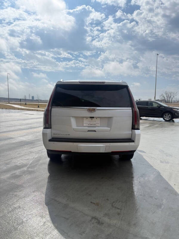 2017 Cadillac Escalade Premium Luxury