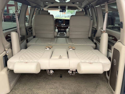 2025 Chevrolet Express 2500