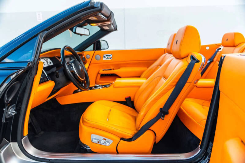 2017 Rolls-Royce Dawn