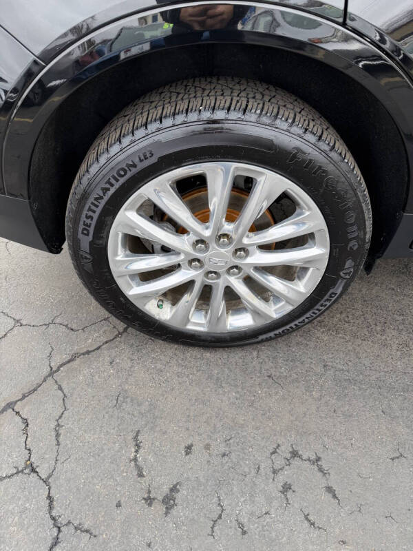 2017 Cadillac XT5 Platinum