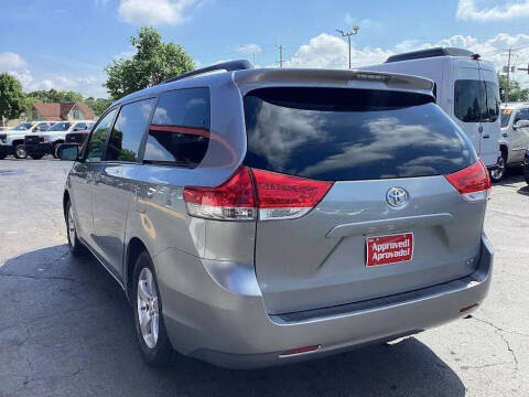 2011 Toyota Sienna