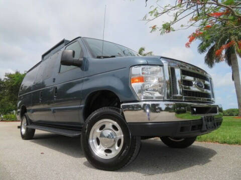2014 Ford E-Series E-150 XLT