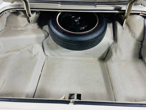 1965 Ford Thunderbird