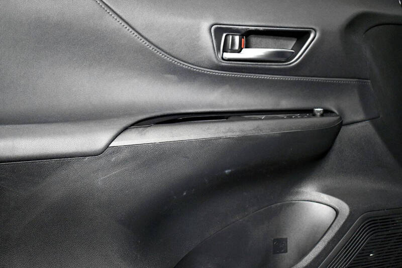 2021 Toyota Venza LE