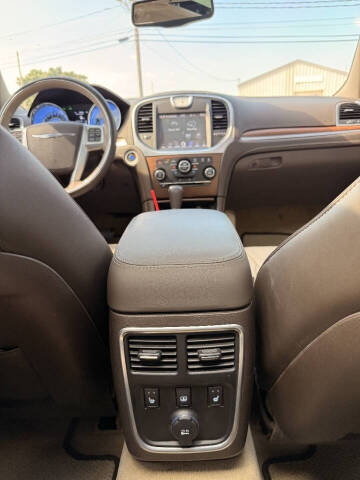 2013 Chrysler 300 C Luxury Series