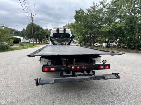 2017 Freightliner M2 106
