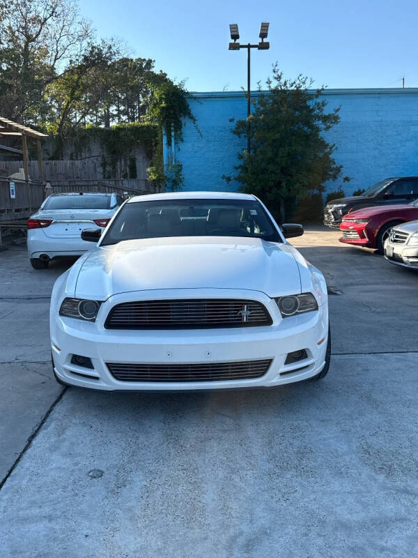 2013 Ford Mustang V6 Premium