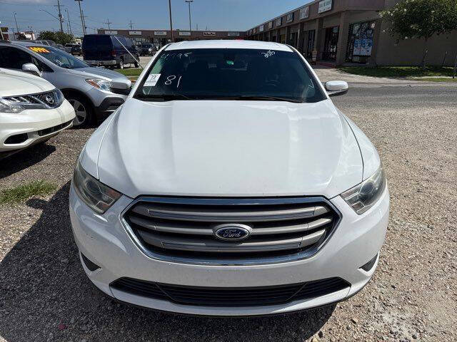 White 2015 Ford Taurus SEL SEL 4dr Sedan 2