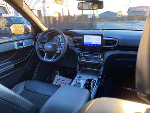 2023 Ford Explorer ST-Line