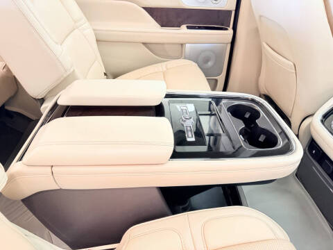 2019 Lincoln Navigator L Reserve