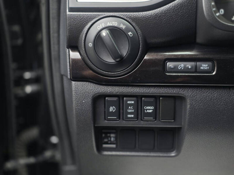 2018 Nissan Titan XD SL