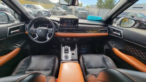 2022 Mitsubishi Outlander SEL