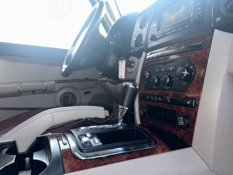 2006 Jeep Commander Limited