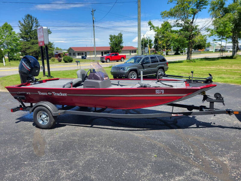 2024 Tracker Bass TRACKER XL
