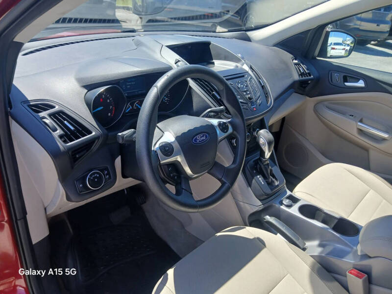 2015 Ford Escape SE