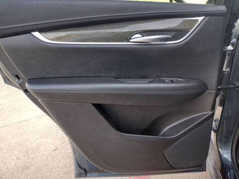 2021 Cadillac XT5 Sport