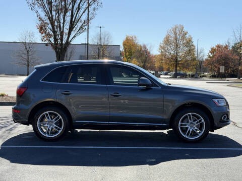 2015 Audi Q5 2.0T quattro Premium Plus