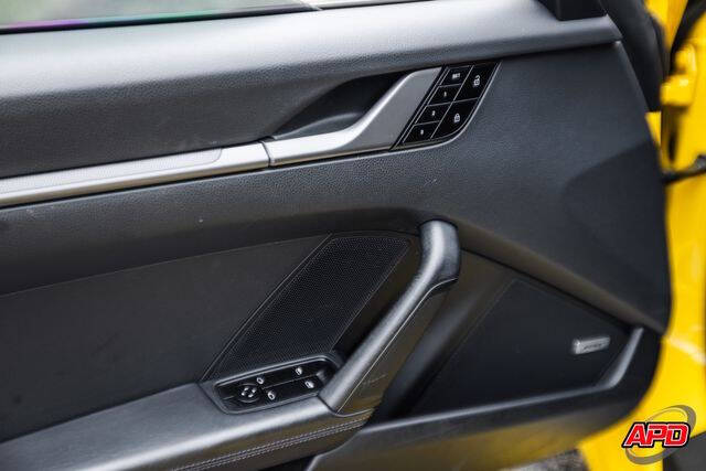 2020 Porsche 911 Carrera S