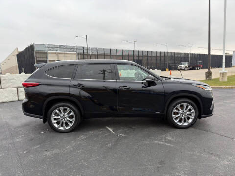 2022 Toyota Highlander Hybrid Limited