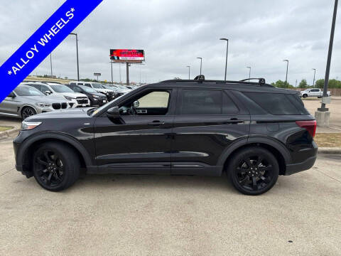 2023 Ford Explorer ST-Line