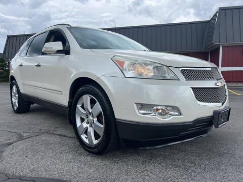 2011 Chevrolet Traverse for sale at Auto Warehouse in Poughkeepsie NY