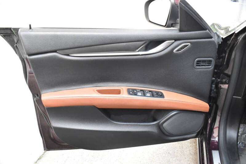 2019 Maserati Ghibli