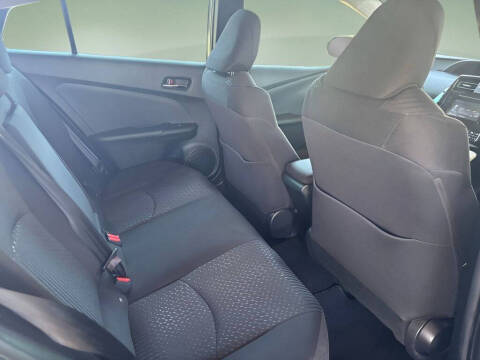 2017 Toyota Prius Two