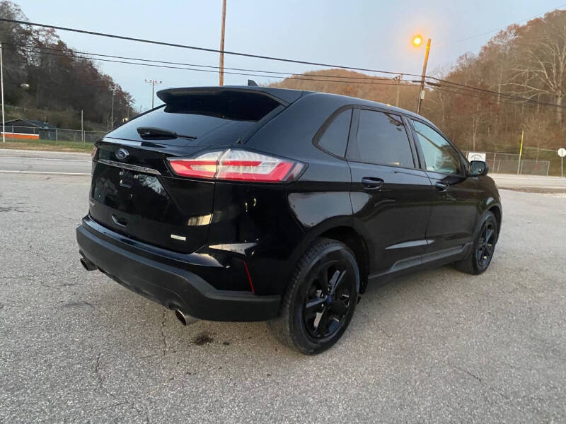 2019 Ford Edge SE