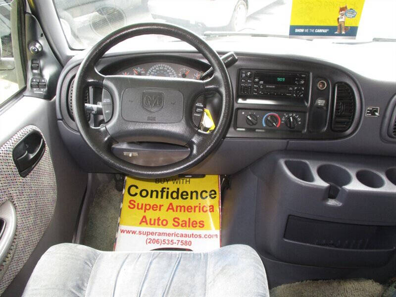 2000 Dodge Ram Van 3500