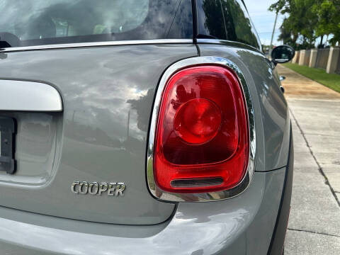 2015 MINI Hardtop 2 Door Cooper