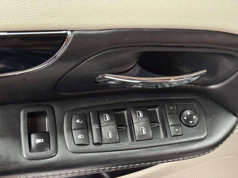 2015 Dodge Grand Caravan SE