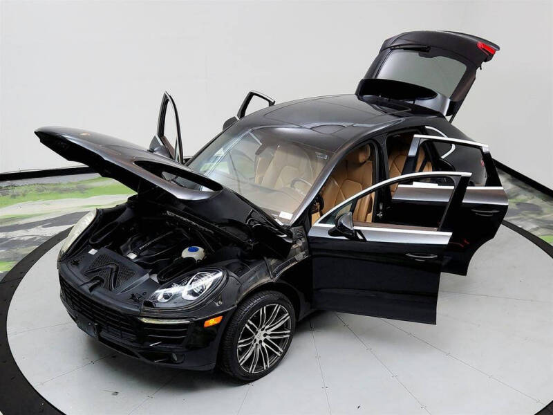 2016 Porsche Macan S