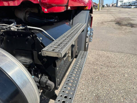 2019 Freightliner Cascadia