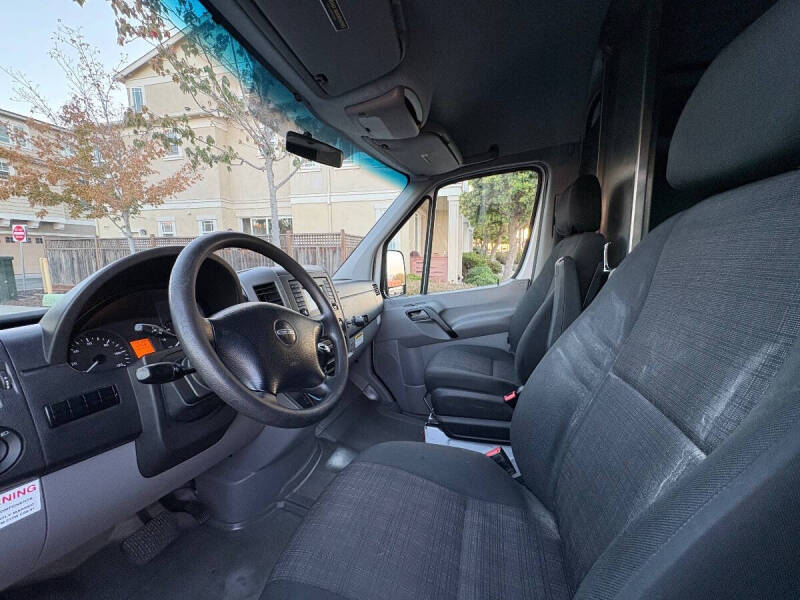 2017 Freightliner Sprinter 2500