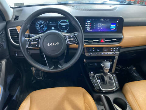 2024 Kia Seltos EX