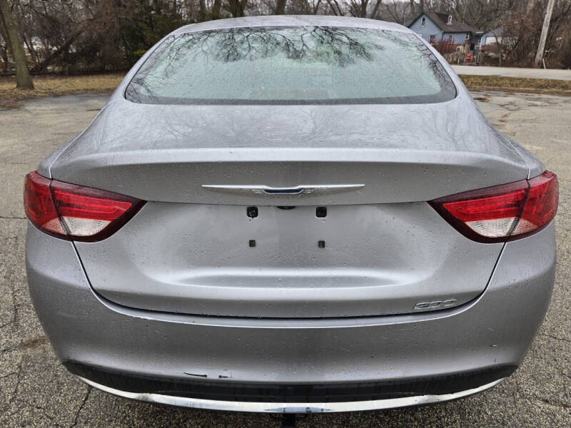 2015 Chrysler 200 Limited