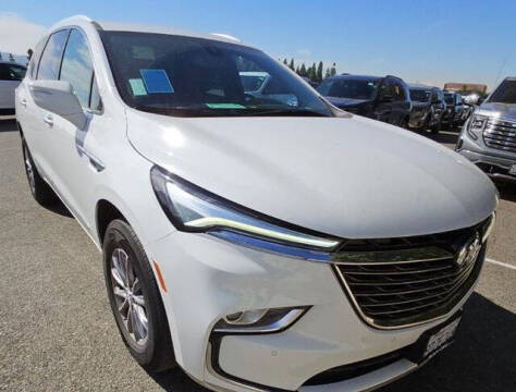 2023 Buick Enclave Essence