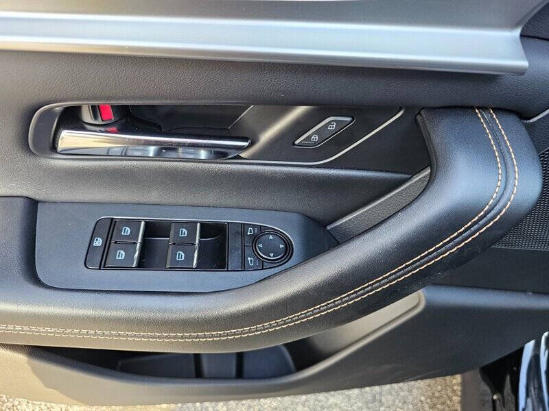 2025 Mazda CX-90 Plug-in Hybrid Premium Sport