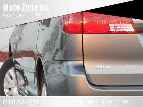 2004 Toyota Sienna for sale at Moto Zone Inc in Melrose Park IL