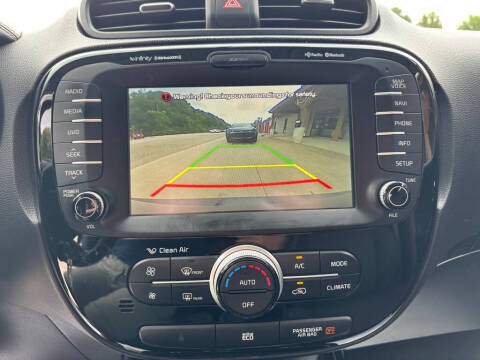 2014 Kia Soul +
