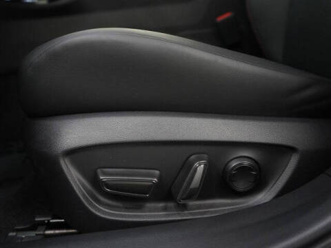 2025 Toyota Prius Plug-in Hybrid XSE