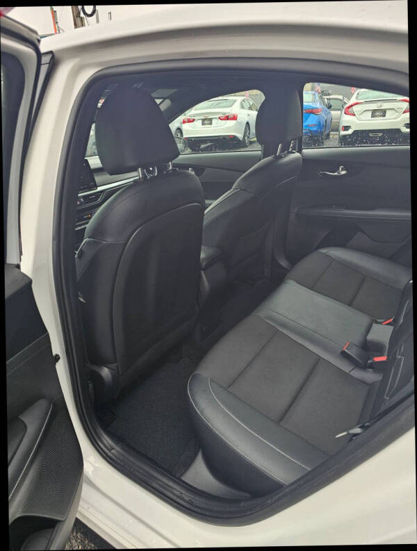 2023 Kia Forte GT-Line