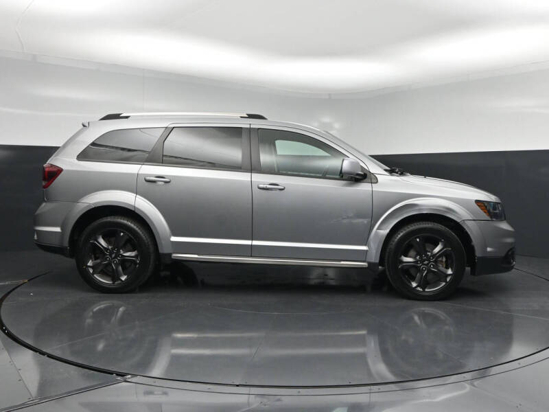2020 Dodge Journey Crossroad