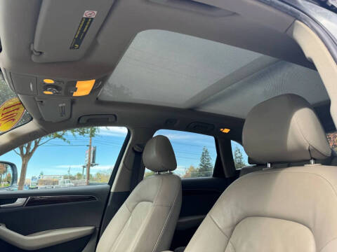 2011 Audi Q5 2.0T quattro Premium Plus