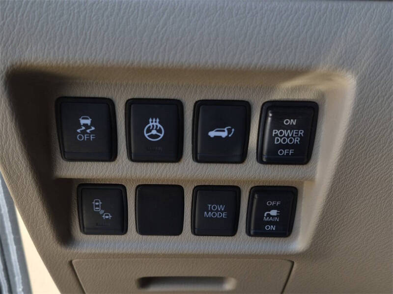 2017 Nissan Pathfinder Platinum