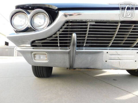 1965 Ford Thunderbird