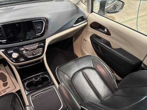 2022 Chrysler Pacifica Limited